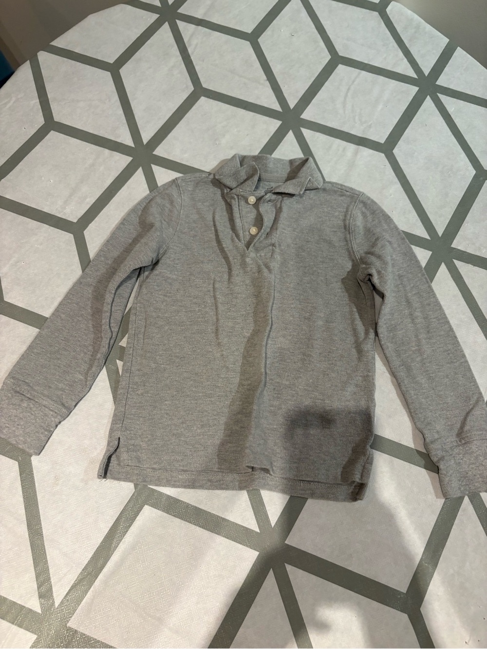 3/15$ GAP Boys Gray Long-Sleeve Polo